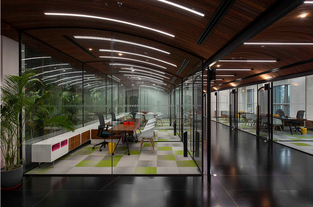 4C761FED-F68A-48C7-926F-93CFE2781136