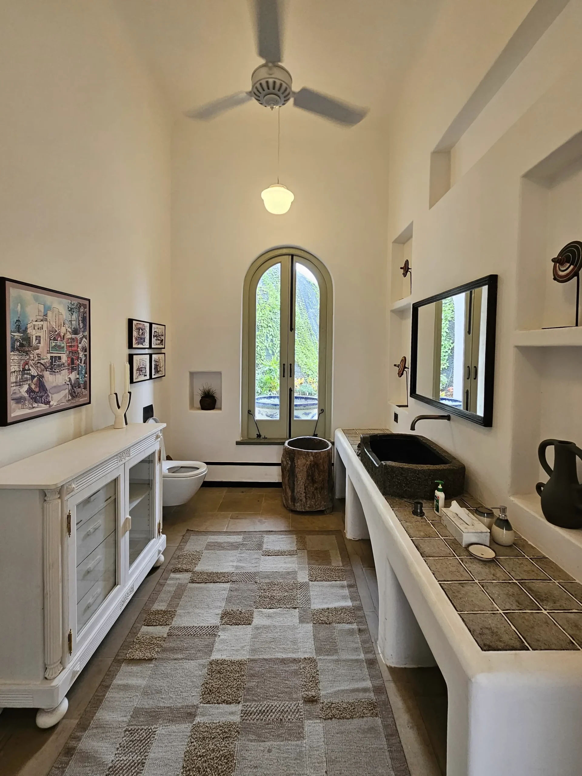 b4a53053-5ae4-4194-9934-f5cf7a6734b5